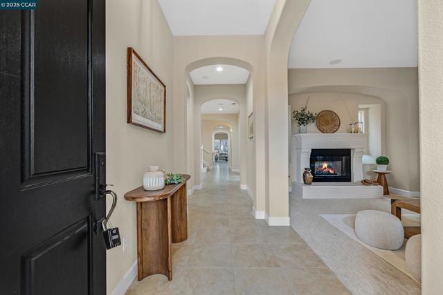 1966 Casablanca St, Danville CA: https://media.crmls.org/mediaz/ee42fa4b-a4f0-405d-b2f6-fd824cea1a6c.jpg