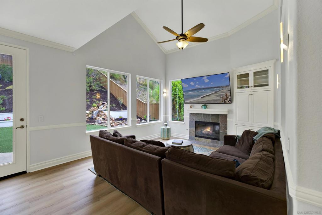 11031 Cedarcrest Way - photo 10