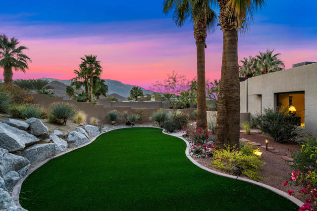 45 Mirada Circle, Rancho Mirage CA: https://media.crmls.org/mediaz/ee45667d-2c82-4465-81c4-4cb009333cef.jpg