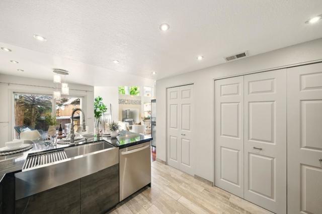 34919 Oyster Bay Terrace, Fremont CA: https://media.crmls.org/mediaz/ee457679-3c48-4576-a953-31388e37116b.jpg
