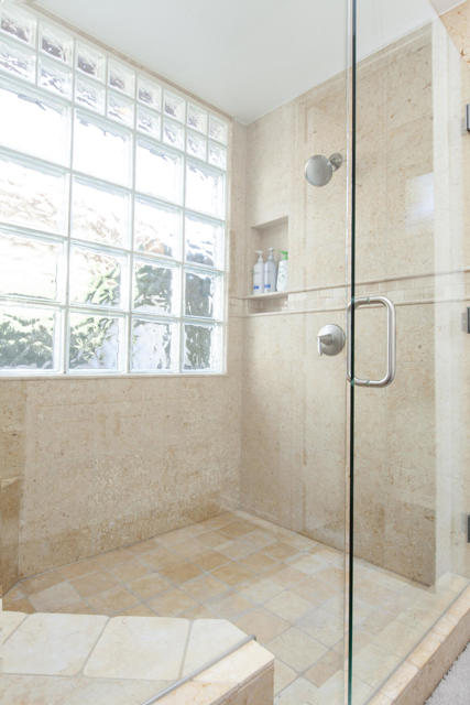 48225 Via Solana, La Quinta CA: https://media.crmls.org/mediaz/ee47ccaa-7ba2-4cd5-b9f1-2c372e3ff1d4.jpg