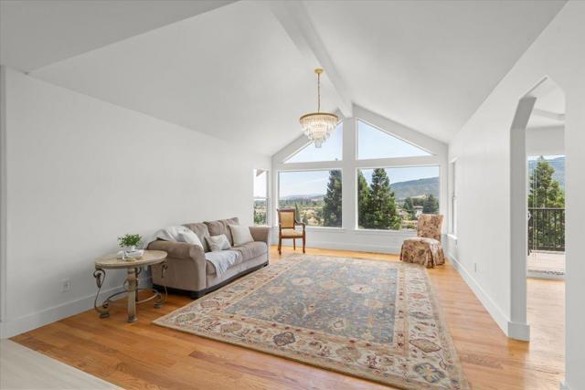 1501 Welburn Avenue, Gilroy CA: https://media.crmls.org/mediaz/ee482c03-61a6-4700-b253-231090ff97dc.jpg