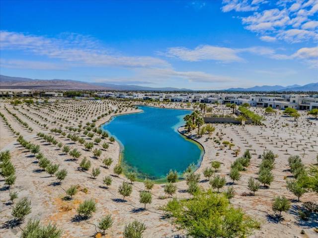 845 Nugget Lane, Palm Springs CA: https://media.crmls.org/mediaz/ee482c56-703a-4bd7-9b30-48d72ee6721c.jpg