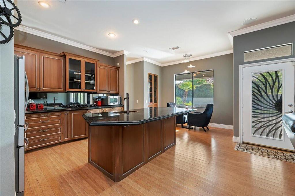 MLS #219140229DA image #19