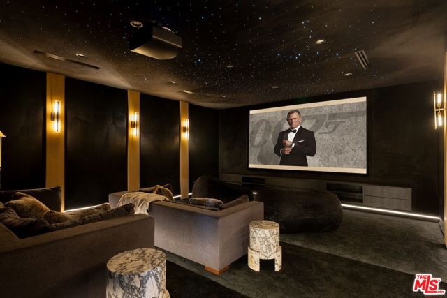 Image 26 of 43 For 19378 Lemmer Drive