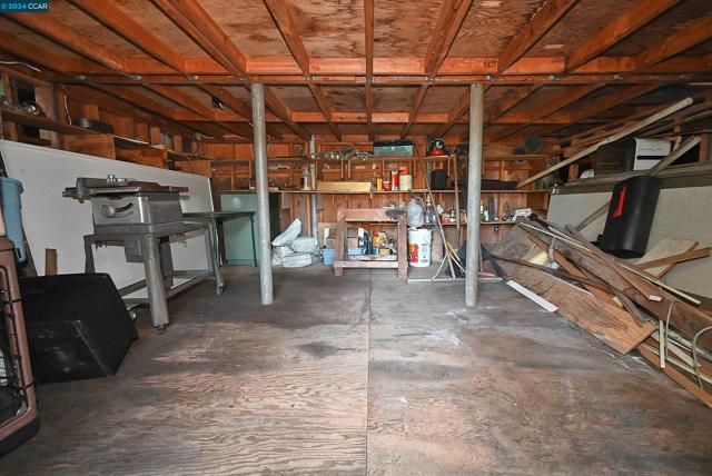 Image 42 of 48 For 4416 Reinhardt Dr