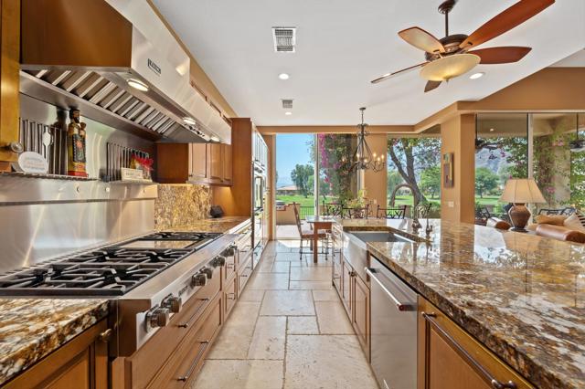 79885 Liga, La Quinta CA: https://media.crmls.org/mediaz/ee4997ac-c319-47b9-adca-42c4744ce88e.jpg
