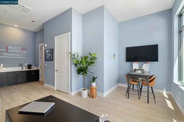 27258 Lumina Ct, Hayward CA: https://media.crmls.org/mediaz/ee49d9a6-5d38-4579-a889-ed6b16324cc7.jpg