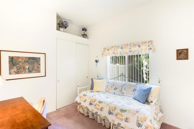 Detail Gallery Image 16 of 47 For 6004 Lake Buena Vista Way, Banning,  CA 92220 - 2 Beds | 3 Baths