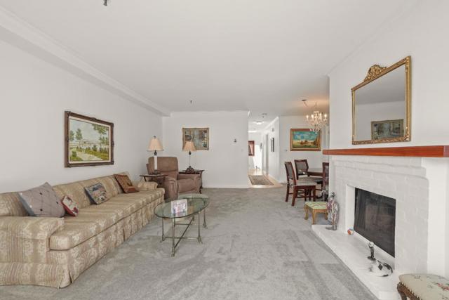 1500 Willow Avenue, Burlingame CA: https://media.crmls.org/mediaz/ee4f2bca-7922-4ebe-af34-0db7fb68ea8a.jpg