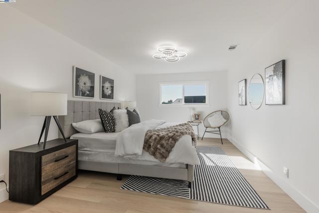 1568 Fallen Leaf Dr, Milpitas CA: https://media.crmls.org/mediaz/ee4f9b7e-3bbe-414d-969c-f1e875f255a2.jpg