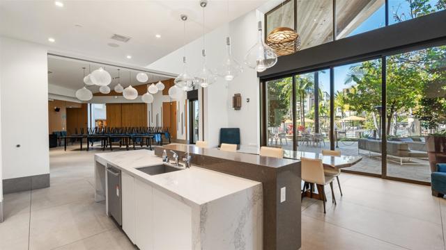 2510 Aperture Circle, San Diego CA: https://media.crmls.org/mediaz/ee51087d-1a73-444b-bbb5-199a8a213211.jpg