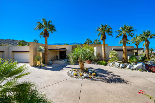 45 Mirada Circle, Rancho Mirage CA: https://media.crmls.org/mediaz/ee5139e1-b145-4943-844e-1745999cfa33.jpg