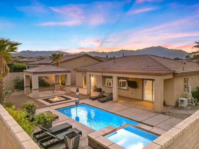 73861 Da Vinci Court, Palm Desert, CA 92211