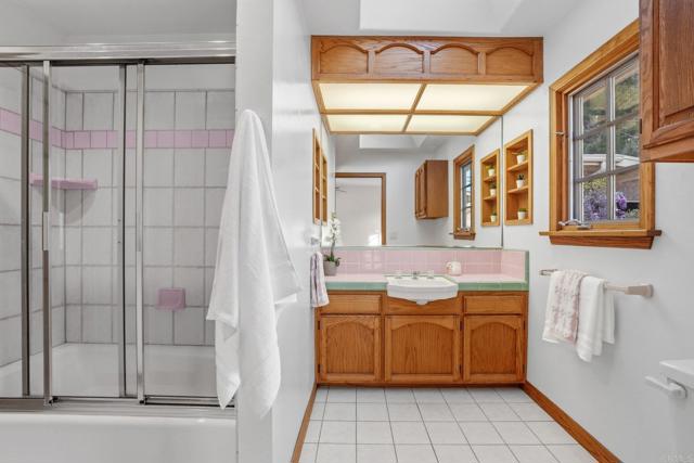 Detail Gallery Image 37 of 61 For 9110 Brier Rd, La Mesa,  CA 91942 - 4 Beds | 4 Baths