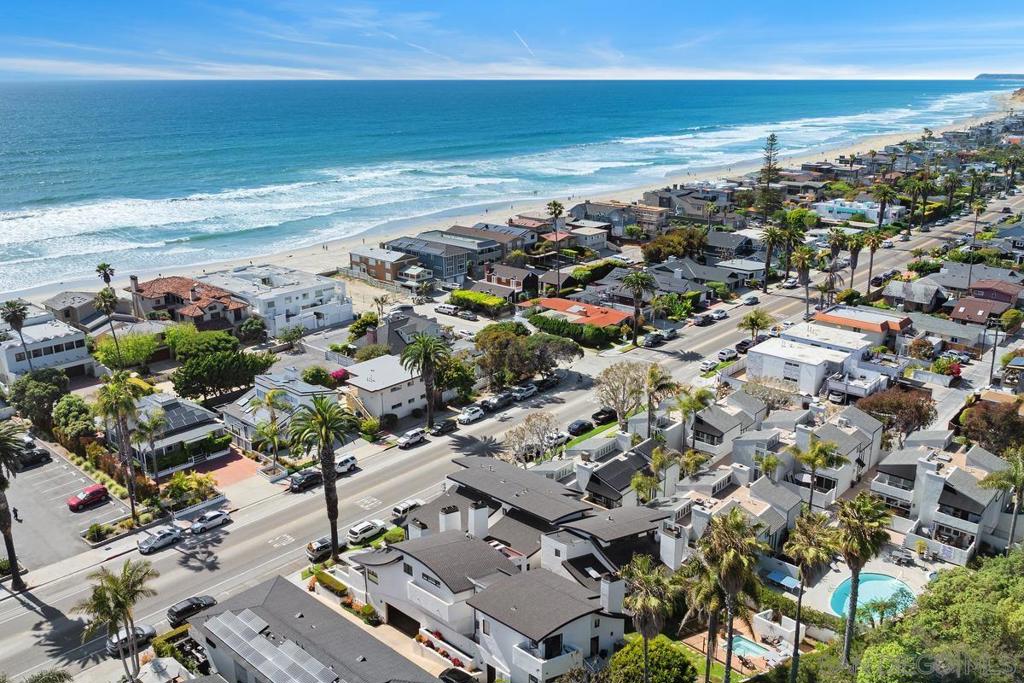 1729 Coast Blvd