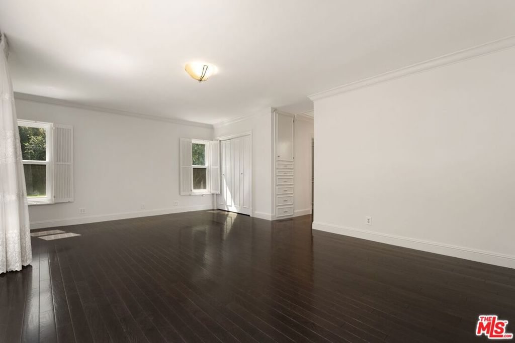 MLS #26862385 image #26