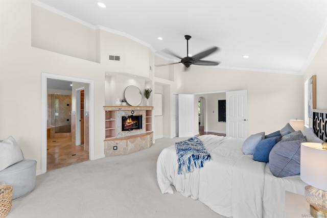 Image 21 of 45 For 5028 Collier Avenue