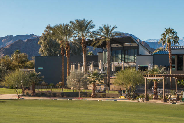 81297 Golden Barrel Way, La Quinta CA: https://media.crmls.org/mediaz/ee574d9e-a0dc-424c-8504-a0586fac6d33.jpg