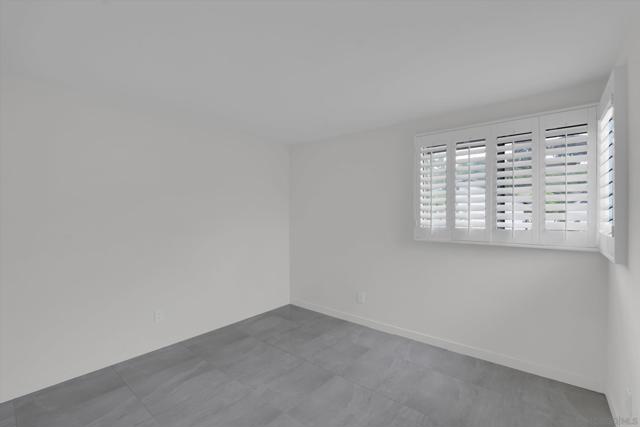 6426 Caminito Listo, San Diego CA: https://media.crmls.org/mediaz/ee5774b0-7271-4737-a138-24e4dab52cca.jpg