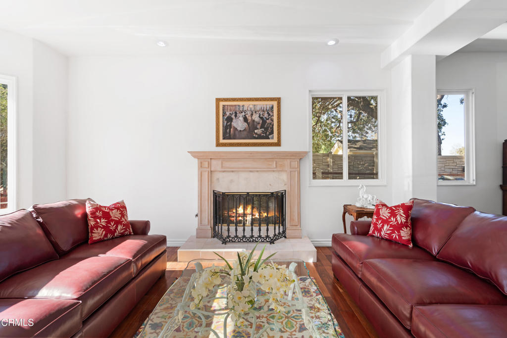 Ee58c731 12bf 477c B53f 0ae3b61a3bdc