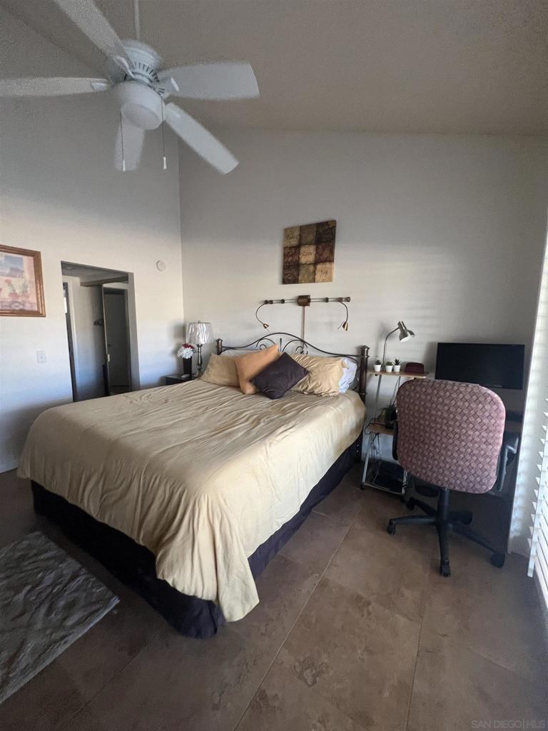 MLS #250043751SD image #25