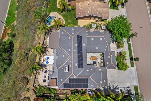 7661 Sitio Algodon, Carlsbad CA: https://media.crmls.org/mediaz/ee599e7f-9cde-42a7-b4eb-3f2737fe10d3.jpg