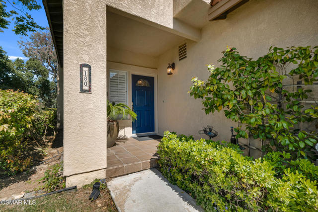 180 Windrose Drive, Newbury Park CA: https://media.crmls.org/mediaz/ee5b58db-92dc-4f40-bad0-1d5828011954.jpg