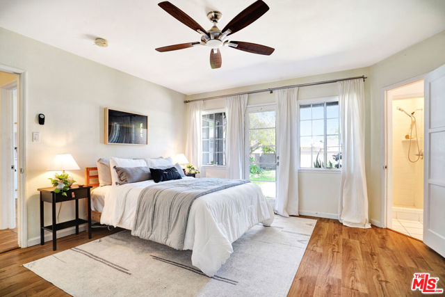 9210 S Van Ness Avenue, Los Angeles CA: https://media.crmls.org/mediaz/ee5bf961-52aa-4280-8f0f-6bd3c54779d4.jpg