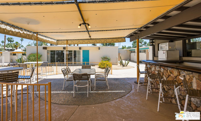 1111 E Palm Canyon Drive, Palm Springs CA: https://media.crmls.org/mediaz/ee5c0a0f-5308-41b6-9625-0812e228431b.jpg