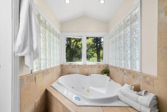 3714 Purling Brook, Soquel CA: https://media.crmls.org/mediaz/ee5c8266-704c-4d54-ac2d-51e58386b97a.jpg