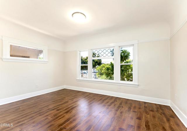 124 W Avenue 28, Los Angeles CA: https://media.crmls.org/mediaz/ee5e8937-ea96-4b13-bf94-bf66128142ca.jpg