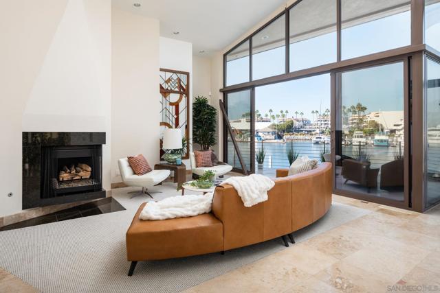25 The Point, Coronado CA: https://media.crmls.org/mediaz/ee5e95d5-51b3-4605-bec2-226b96d66b30.jpg