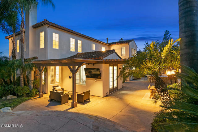 980 Via Anita, Newbury Park CA: https://media.crmls.org/mediaz/ee5eb0eb-1bad-42e3-b4ec-746c864996e7.jpg