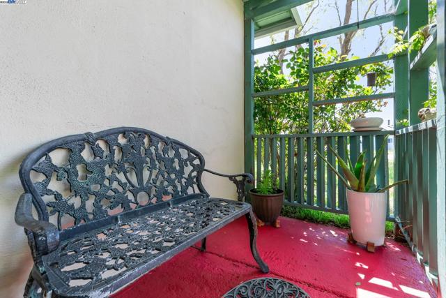 6364 Noel Ave, Newark CA: https://media.crmls.org/mediaz/ee5ef8c3-babb-4336-8242-3a3bd6d38eca.jpg