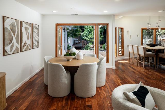 4112 Fair Oaks Avenue, Menlo Park CA: https://media.crmls.org/mediaz/ee5f3f62-99ee-411c-a6d4-8f10396fd5b2.jpg