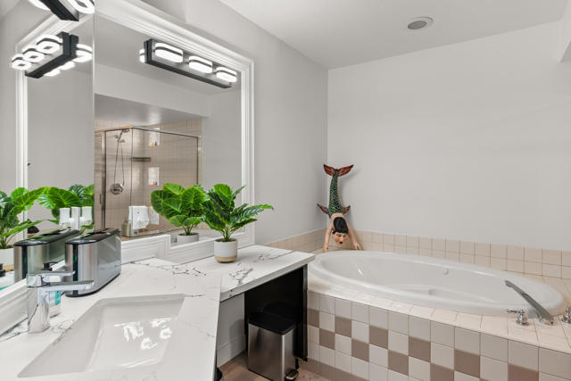 100 E Stevens Road, Palm Springs CA: https://media.crmls.org/mediaz/ee5f50a9-27a0-4681-bd1f-23e451edd41a.jpg
