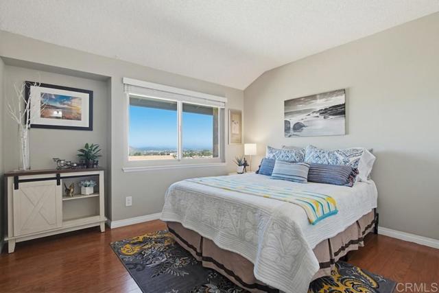 Detail Gallery Image 21 of 46 For 17347 Plaza Maria, San Diego,  CA 92128 - 2 Beds | 2 Baths