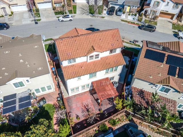 Image 62 of 70 For 7197 Windcliff Lane
