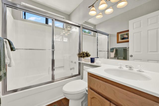 Detail Gallery Image 44 of 69 For 5071 Nighthawk Way, Oceanside,  CA 92056 - 3 Beds | 2/1 Baths