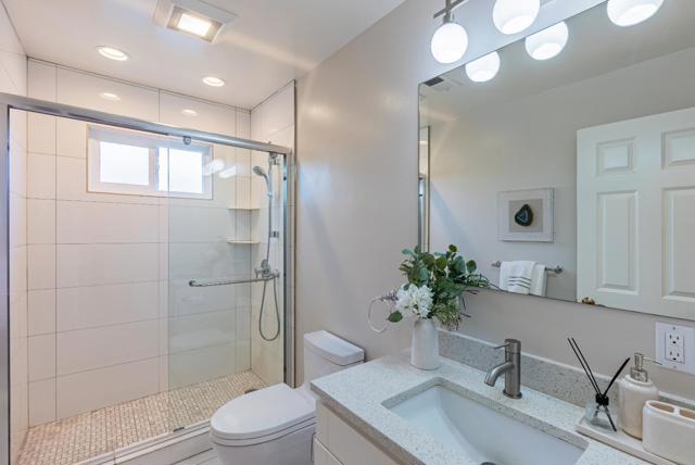 370 Sailfish, Foster City CA: https://media.crmls.org/mediaz/ee60c715-2cc3-4534-880d-a95cfe7c5d59.jpg