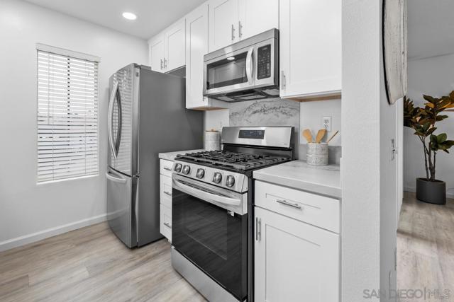 13259 Wimberly Square, San Diego CA: https://media.crmls.org/mediaz/ee6263bd-9759-4a25-8e8f-cfab9f7b7432.jpg