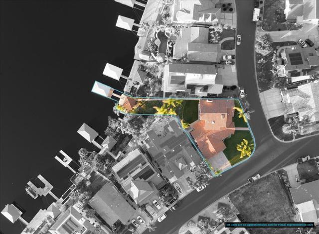 29795 Eagle Point Drive, Canyon Lake CA: https://media.crmls.org/mediaz/ee627cbd-c723-4b44-8704-af0d55faa55f.jpg