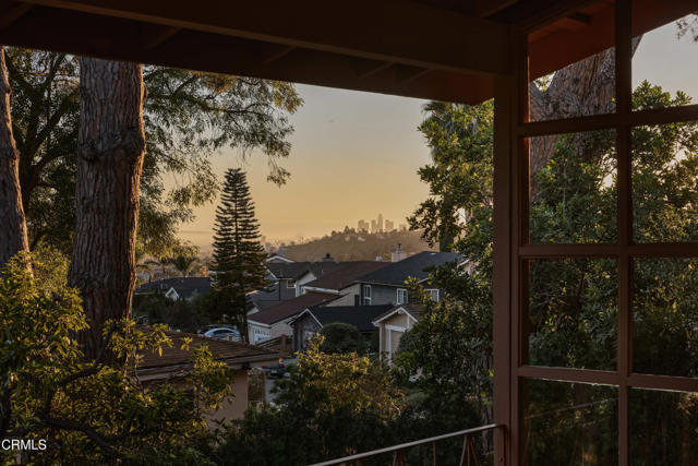 Detail Gallery Image 33 of 35 For 6002 Springvale Dr, Los Angeles,  CA 90042 - 3 Beds | 2 Baths