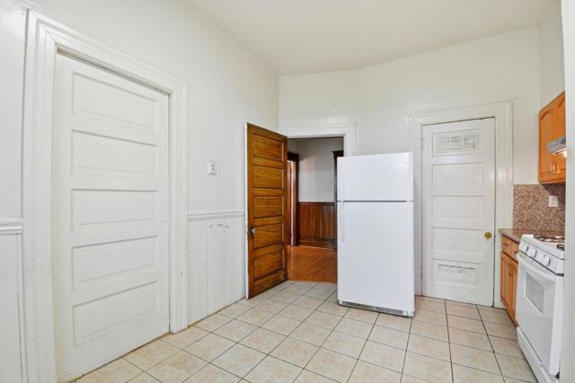 21182122 Mason Street, San Francisco CA: https://media.crmls.org/mediaz/ee62e7d1-684b-43e7-a6c2-ab6c78dad08d.jpg