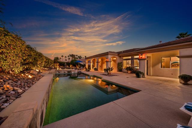 50 Toscana E Way, Rancho Mirage CA: https://media.crmls.org/mediaz/ee63b1d1-56b4-43b3-af18-b824cadc5175.jpg
