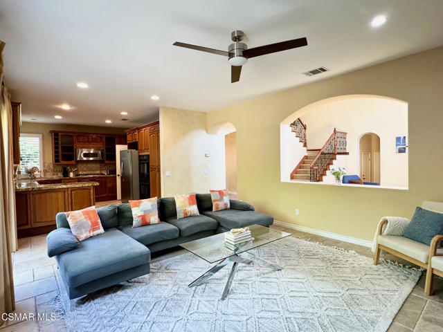 144 Acacia Lane, Newbury Park CA: https://media.crmls.org/mediaz/ee63d63a-3a27-43d3-9e94-c0bdb5bfd658.jpg