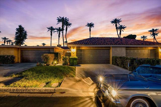 43 Sunrise Drive, Rancho Mirage CA: https://media.crmls.org/mediaz/ee64bdf7-23d2-4d4b-a10c-a136c40a14e3.jpg