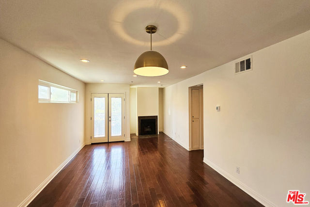 4220 Fair Avenue, North Hollywood CA: https://media.crmls.org/mediaz/ee651d77-c3c5-4856-9050-eaf873d1e12a.jpg