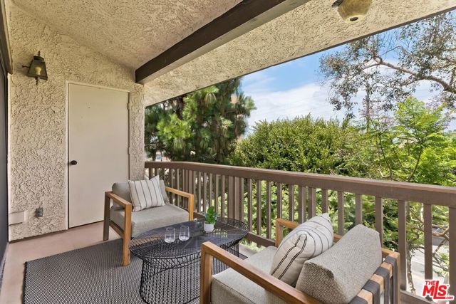 8515 Falmouth Avenue, 405 photo 7
